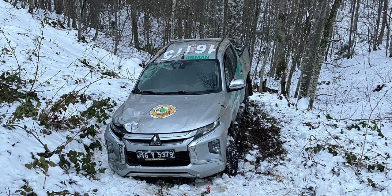 Bursa Orman İşletme Müdür Yardımcısı Ve 4 Personel Kazada Yaralandı
