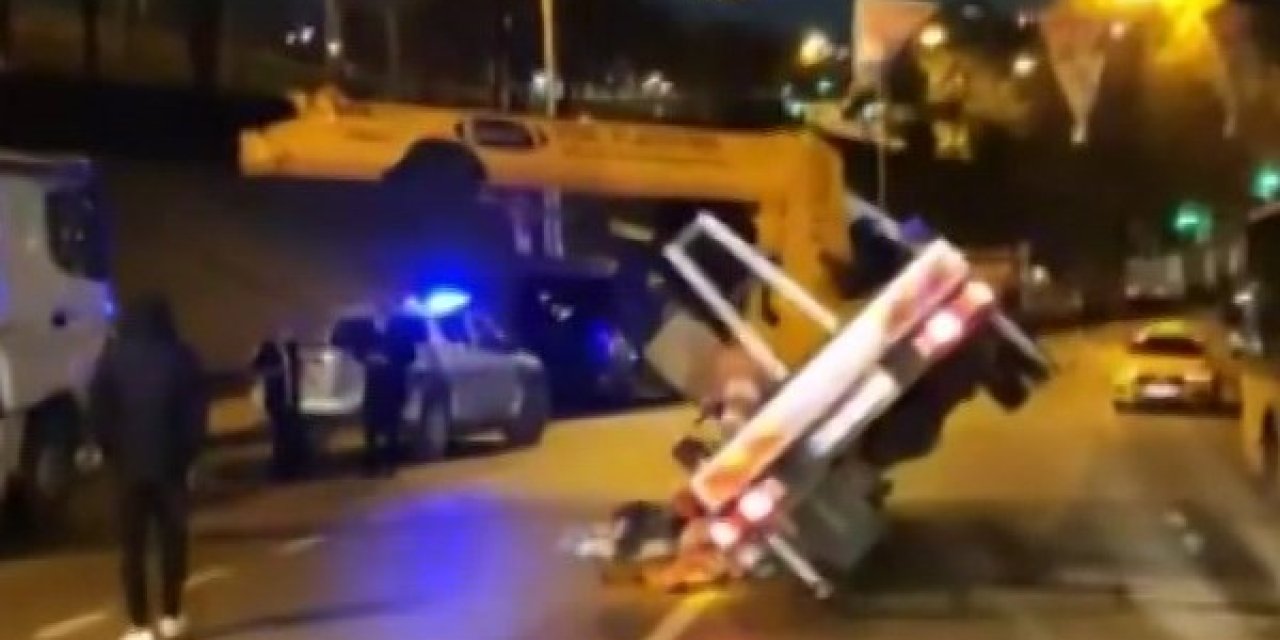 İstanbul- Esenlerde Parti Bayraklarının Sökülme İşlemi Sırasında Vinç Devrildi; 2 Yaralı