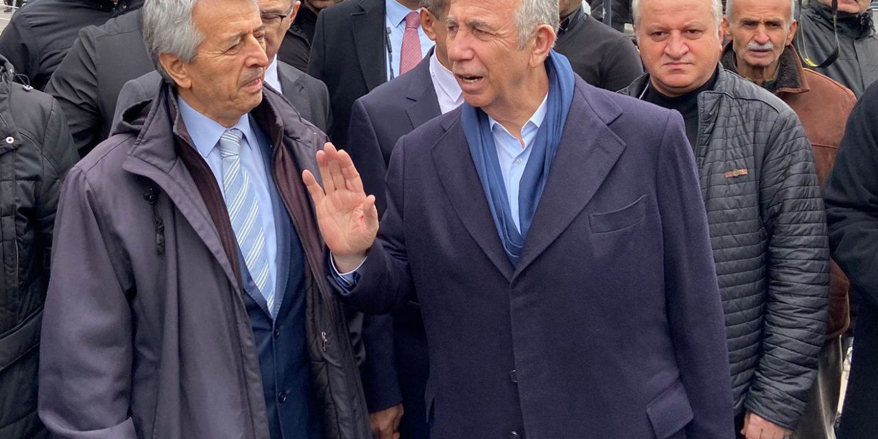 Mansur Yavaş, Kızılay'da Esnafı Ziyaret Etti