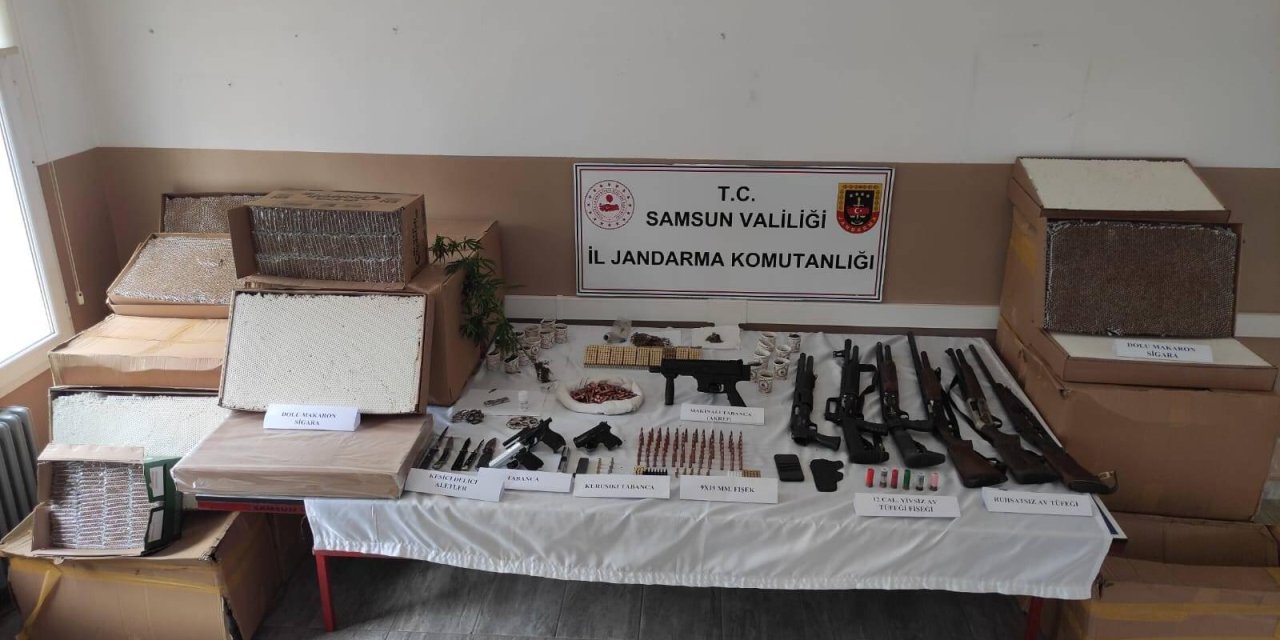 Samsun’da ‘Darp Ve Tehdit' Şüphelilerine Operasyon: 10 Gözaltı