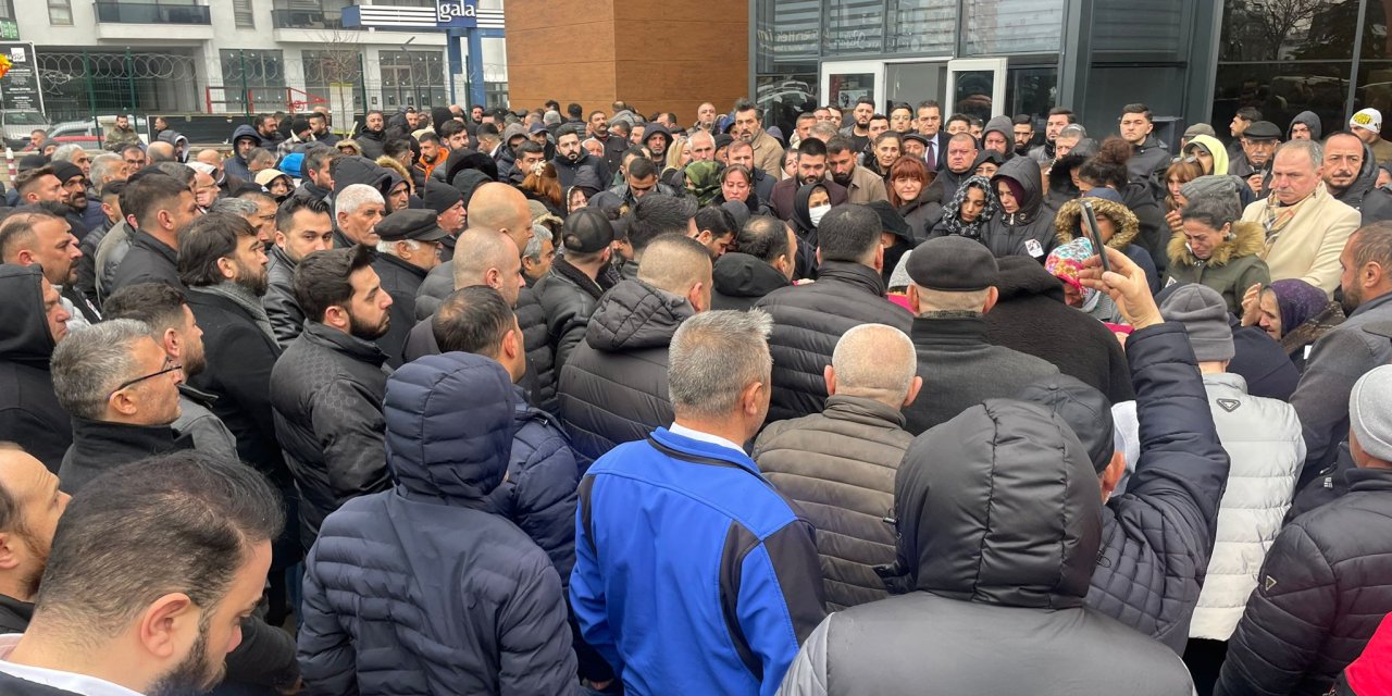 Kazada Hayatını Kaybeden Sanatçı Metin Çelik, Son Yolculuğuna Uğurlandı