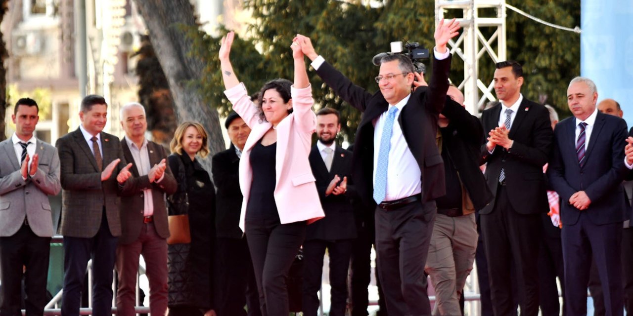 Özgür Özel: Her Emekliye 7 Bin Lira Seyyanen Zam Lazım