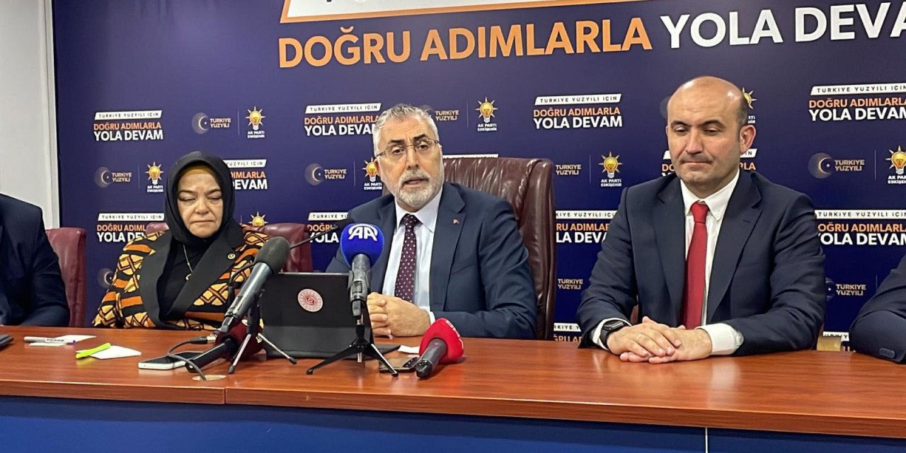 Bakan Işıkhan: Bu Yüzyılı, Emeğin, Üretimin, Çalışmanın Yüzyılı Yapacağız (2)