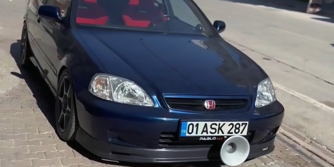 'Hikayenin Sonunda Biri Toprağa, Biri Hurdalığa' Notu İle Paylaştığı Otomobiliyle Yaptığı Kazada Öldü