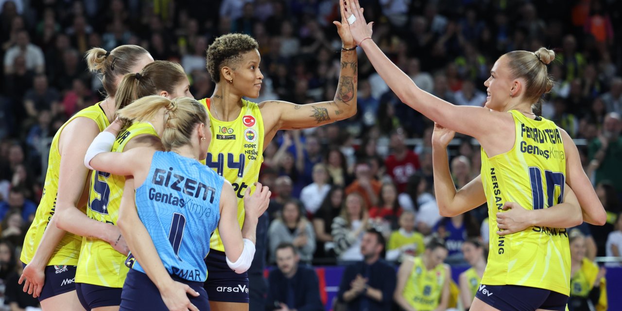 Kupa Voley'de Şampiyon Fenerbahçe Opet