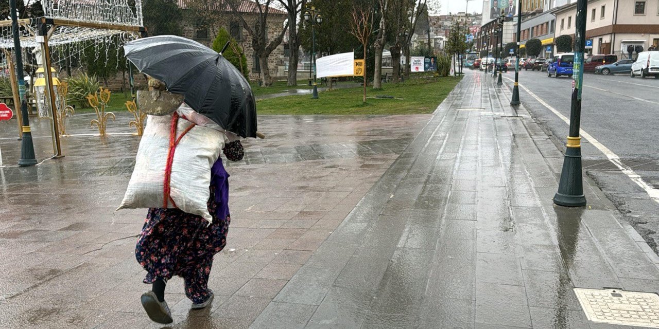 Tekirdağ'da Sağanak Ve Dolu Yağışı
