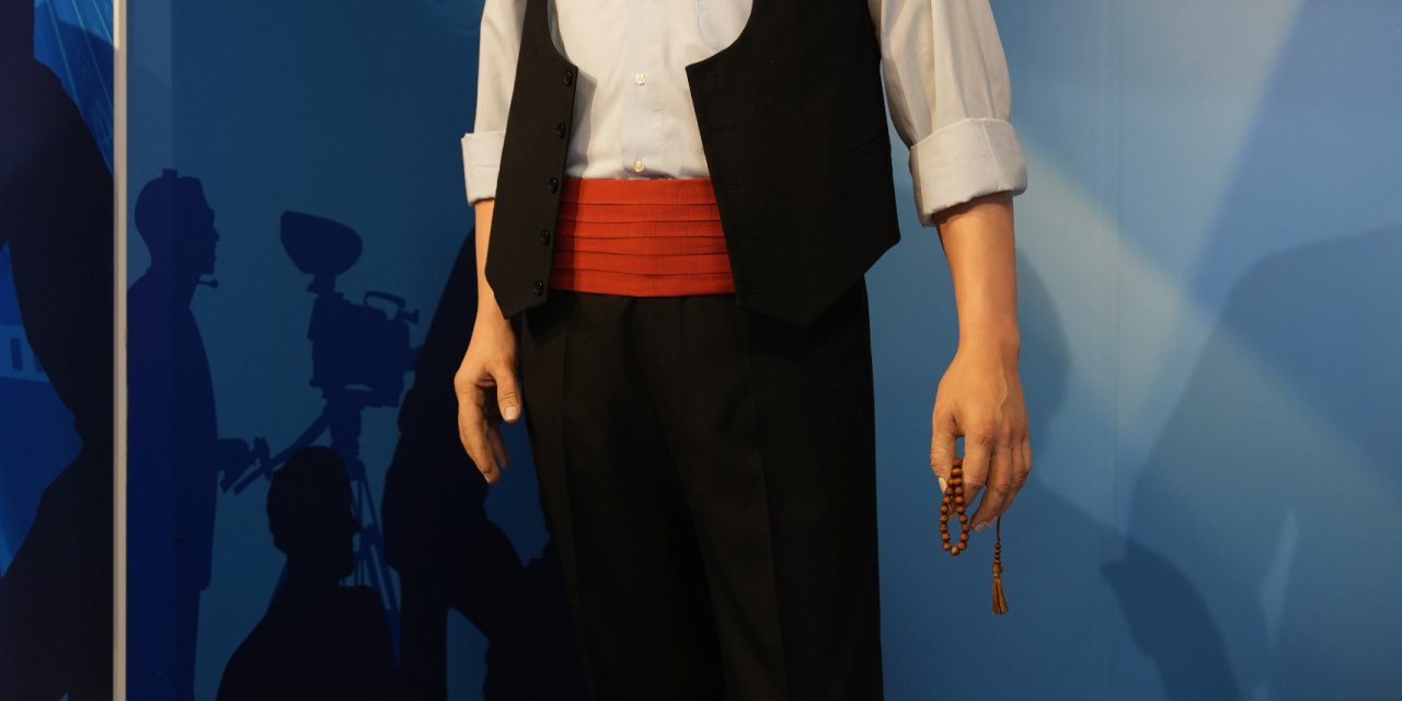 Kadir İnanır'ın 'Tatar Ramazan' Bal Mumu Heykeli Müzede