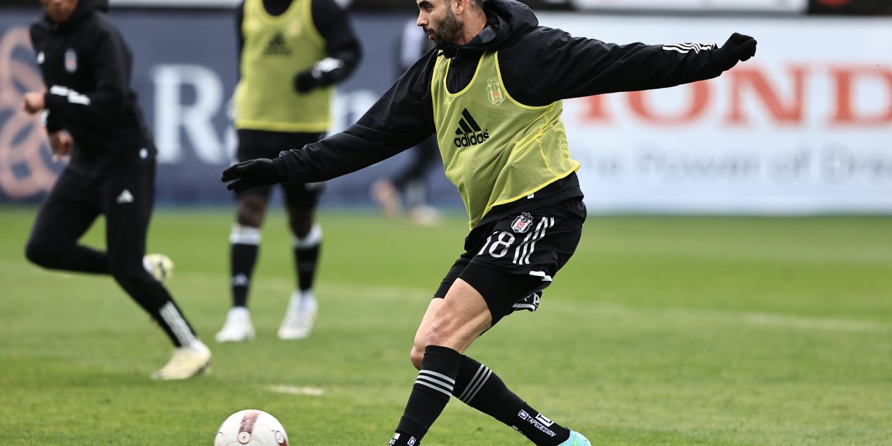 Beşiktaş'ta Başakşehir Maçı Hazırlıkları Sürüyor