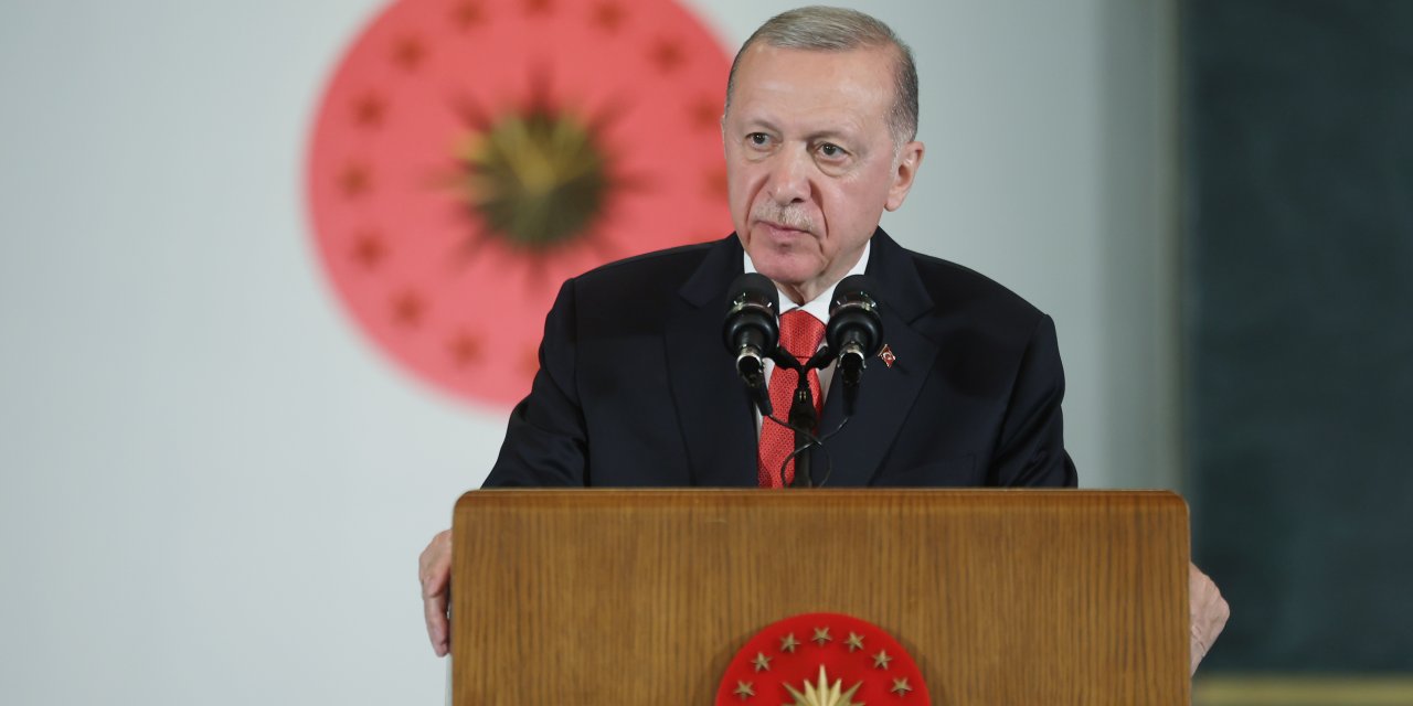 Cumhurbaşkanı Erdoğan: Bizim Kültürümüzde Devlet Hem Anadır Hem Babadır