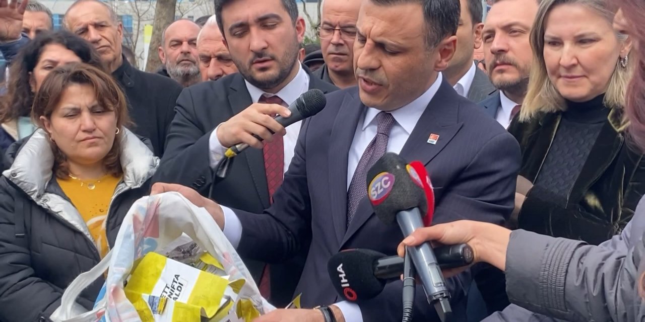 İstanbul- Maltepe'de Broşür Tartışması: Chp İl Başkanı Adliye Önünde Açıklama Yaptı