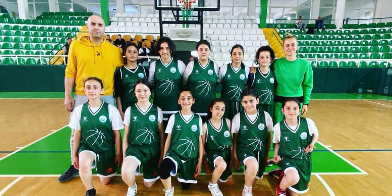 Reşadiye Zihni Derin Ortaokulu Türkiye Finallerinde