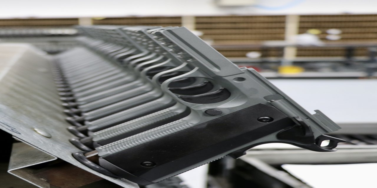 Trabzon'da üretilen 200 bin tabanca 60 ülkeye ihraç edildi