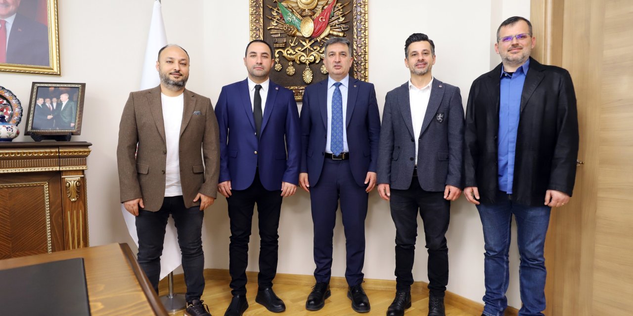 Tsyd İzmir Yönetimi, Gençlik Spor İl Müdürü Murat Eskici'yle Buluştu