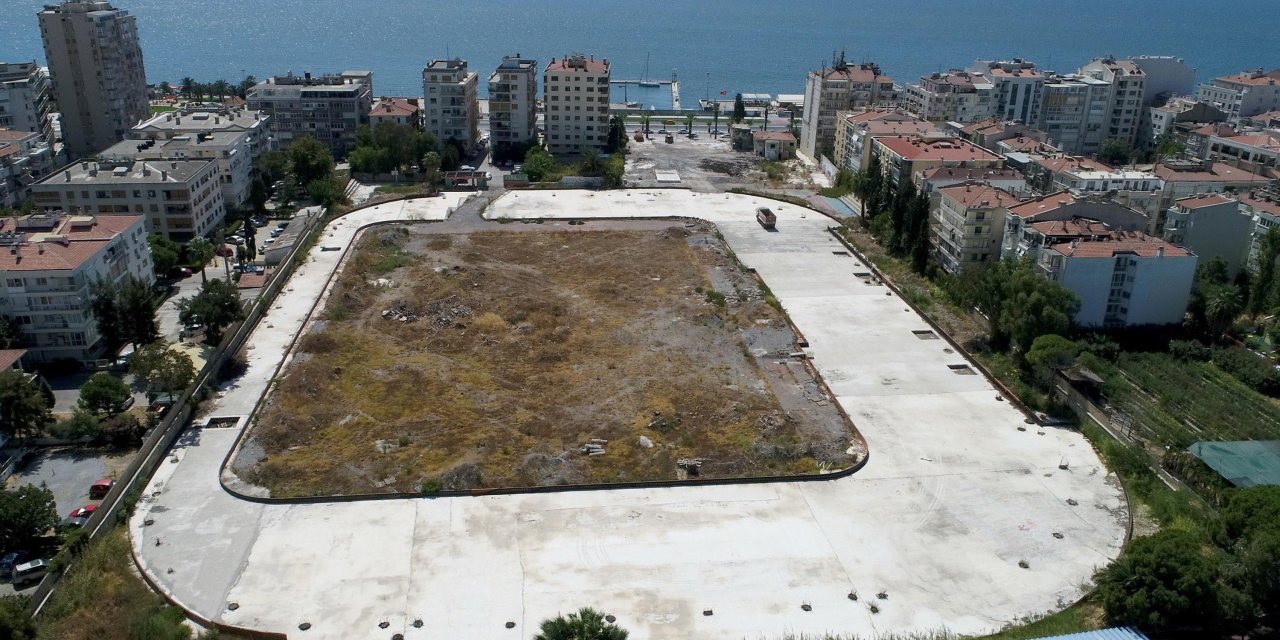 Karşıyaka'da Tarihi Gün