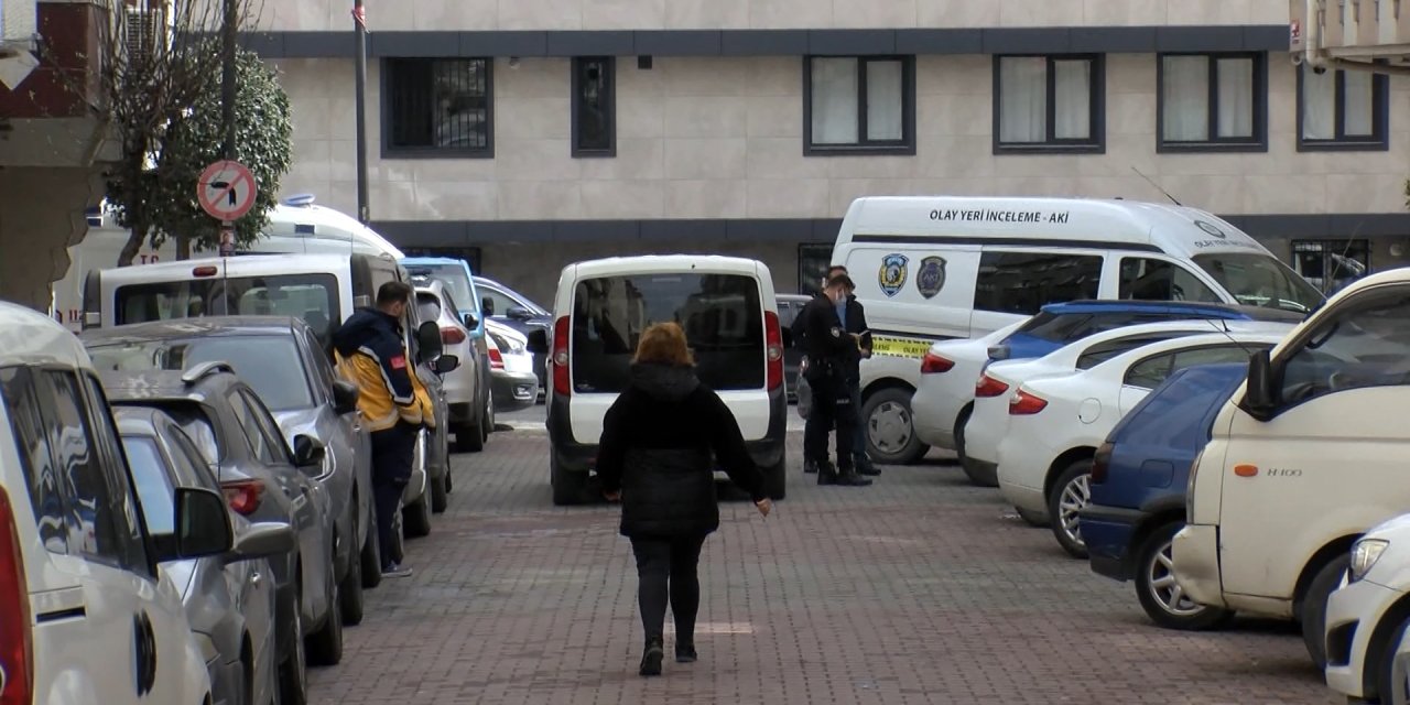 İstanbul - Bahçelievler'de Yanan İş Yerinde Elleri Arkadan Bağlanmış Erkeğe Ait Ceset Bulundu