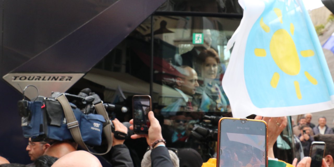 Akşener, Eskişehir’de Esnafı Ziyaret Etti