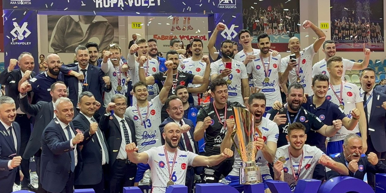 Erkekler Kupa Voley’de Şampiyon Halkbank Oldu