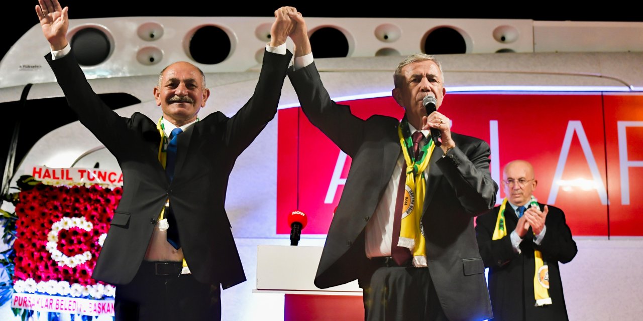 Mansur Yavaş: Altınok'un 2 Kızı Kpss'siz Memur Yapılmış, Bu Kul Hakkını Ödeyemezsiniz