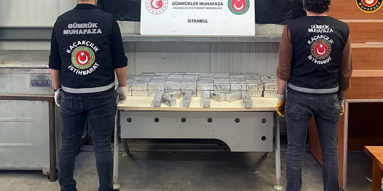 Ticaret Bakanlığı: 2 Haftada 142 Milyon Liralık Uyuşturucu Ve Kaçak Eşya Ele Geçirildi