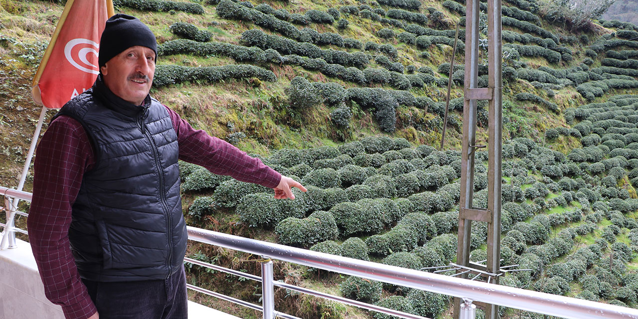 Rize'de bu köyün başı elektrik direkleri ile dertte