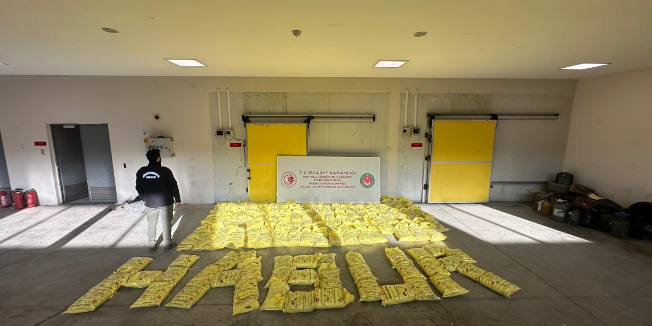 Ticaret Bakanlığı: Habur Gümrük Kapısı'nda 850 Kilo Eroin Ele Geçirildi; Piyasa Değeri 1.3 Milyar Türk Lirası