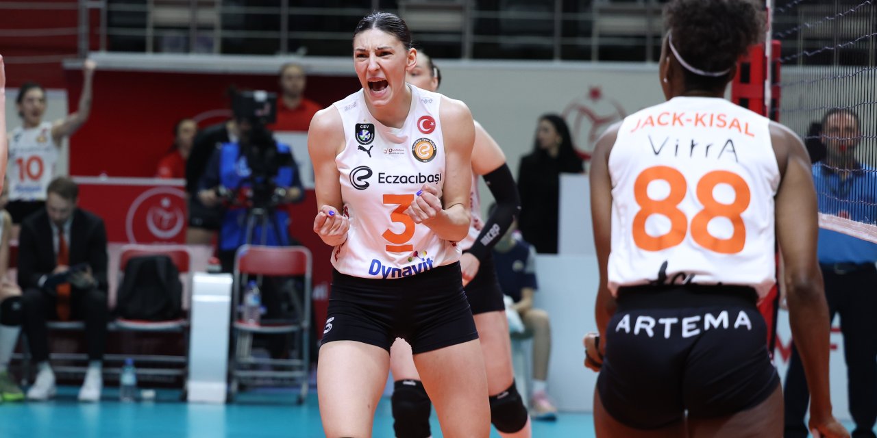 Fenerbahçe Opet – Eczacıbaşı Dynavit: 3-2