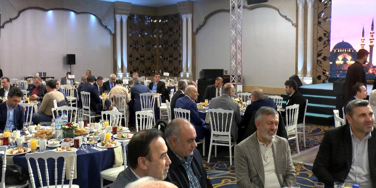 İstanbul-yerlikaya: Murat Kurum Kardeşimizi Şehir Emini Yapmaya Var Mıyız?