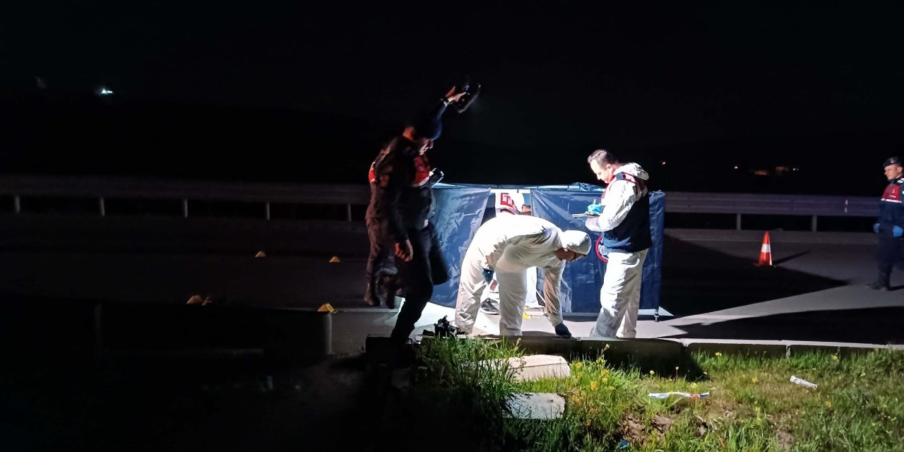 Gaziantep'te Yol Kenarında Tabancayla Öldürülmüş Kadın Cesedi Bulundu