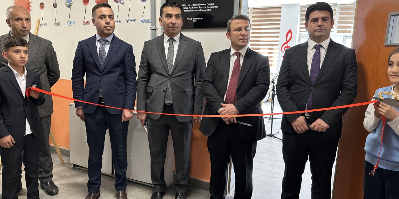 Kalp Krizi Geçiren Öğretmenin Adı, Okulundaki Müzik Atölyesine Verildi