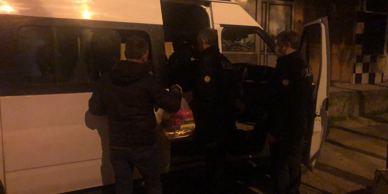 Düzce'de 20 Kaçak Göçmen Yakalandı