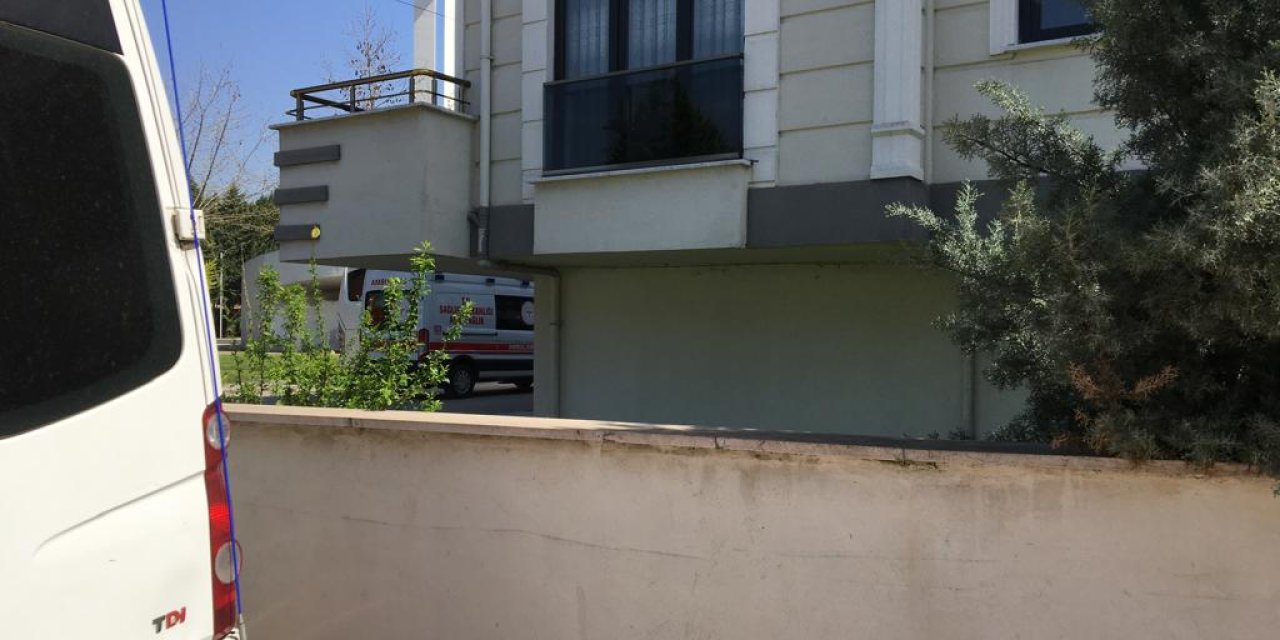 3'üncü Katın Balkonundan Düşen Çocuk Yaralandı