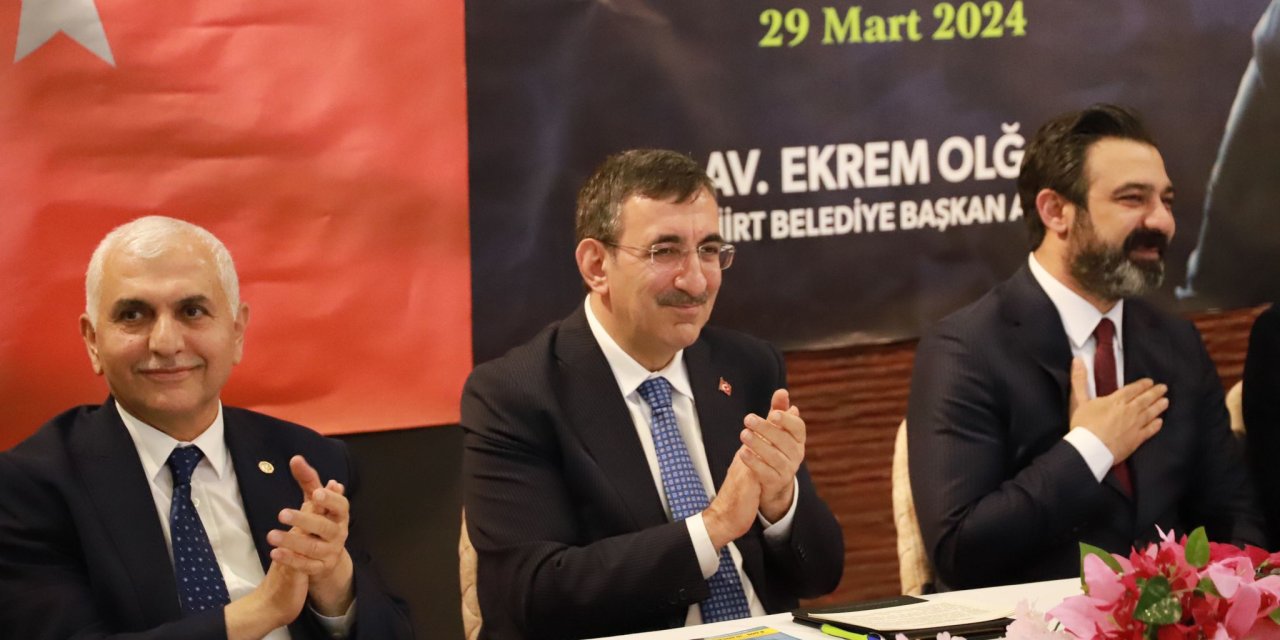 Cumhurbaşkanı Yardımcısı Yılmaz: Demokraside De Kalkınmada Da Bizimle Yarışamazlar