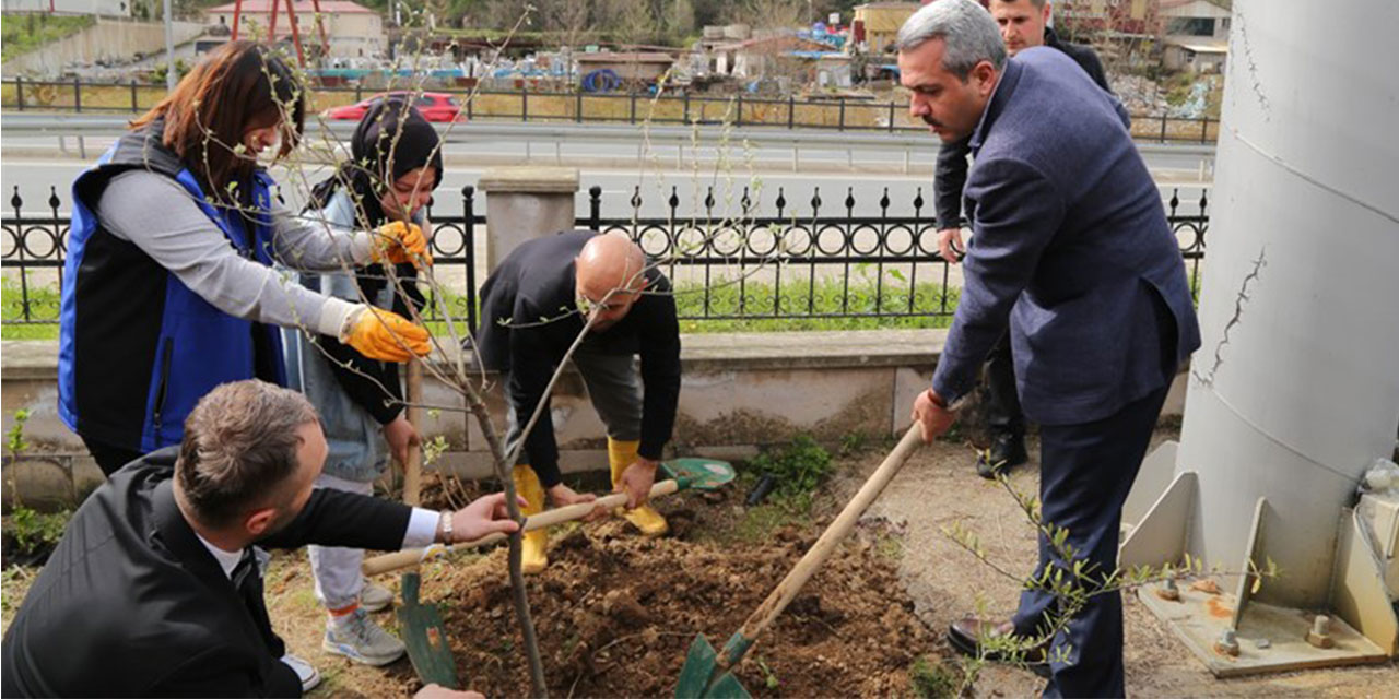 Rize'de 6 Şubat Depremleri Hatıra Bahçesi Oluşturuldu