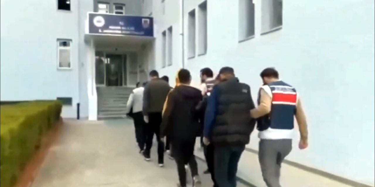 18 İlde 'Yasa Dışı Bahis' Ve 'Nitelikli Dolandırıcılık' Operasyonu: 40 Gözaltı