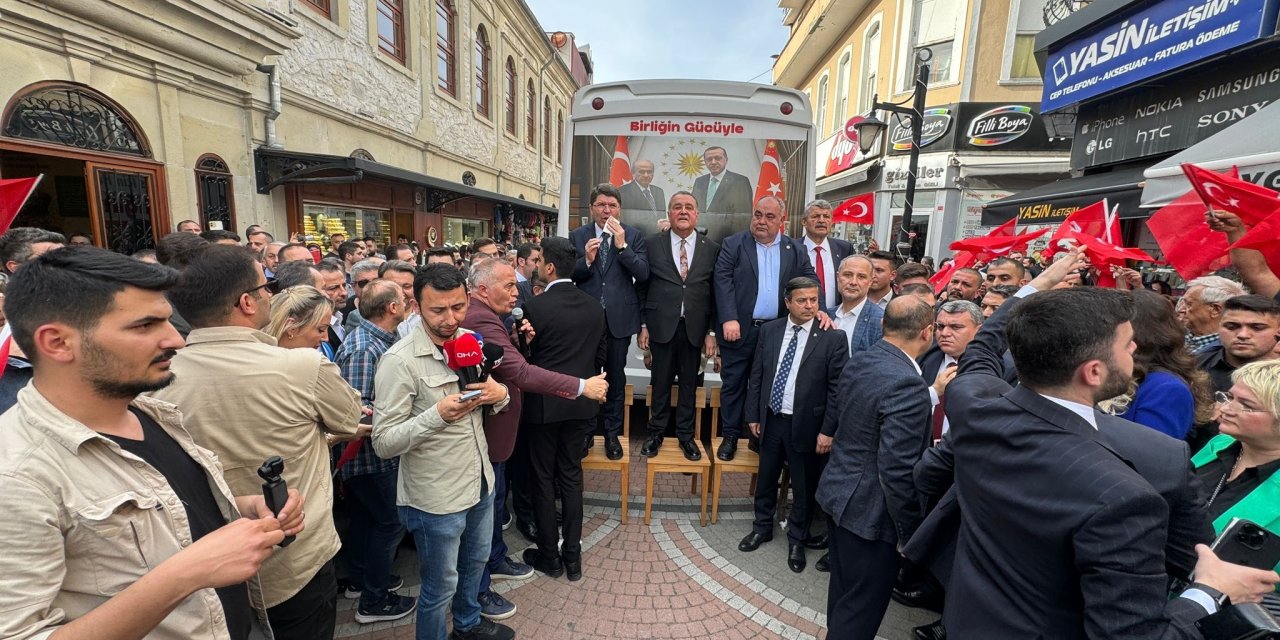 Bakan Tunç, Bartın’da Sevgi Yürüyüşüne Katıldı