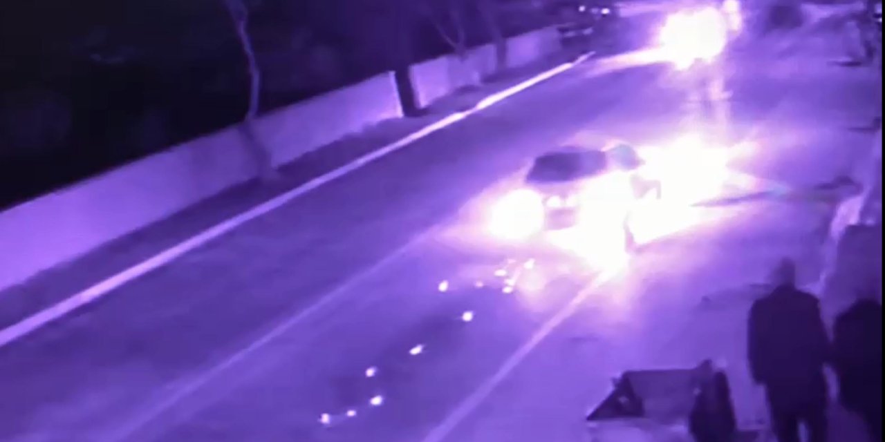 Bakımı Dün Yapılan Otomobil Alev Aldı; O Anlar Kamerada