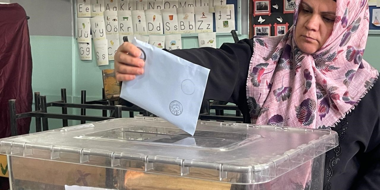 Şanlıurfa’da Oy Verme İşlemi Başladı