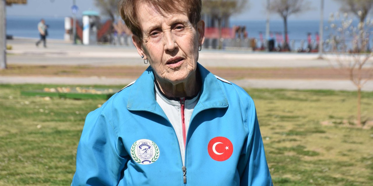 87 Yaşındaki Emekli Binbaşı: Atletizmde 100'ün Üzerinde Madalyam, 50'ye Yakın Kupam Var