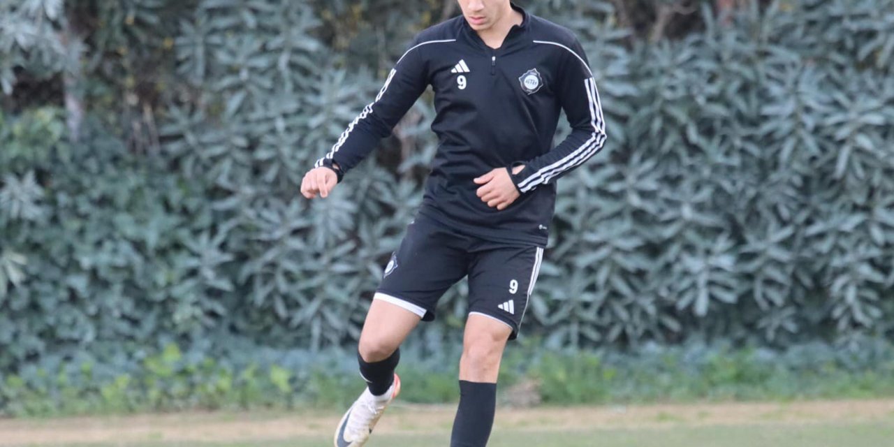 Altay'da Onur Yıldız Formaya Göz Kırptı