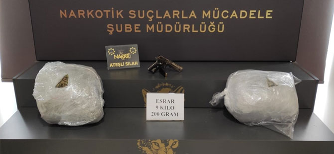 Rize'de durdurulan araçtan 9 kilo 200 gram esrar çıktı