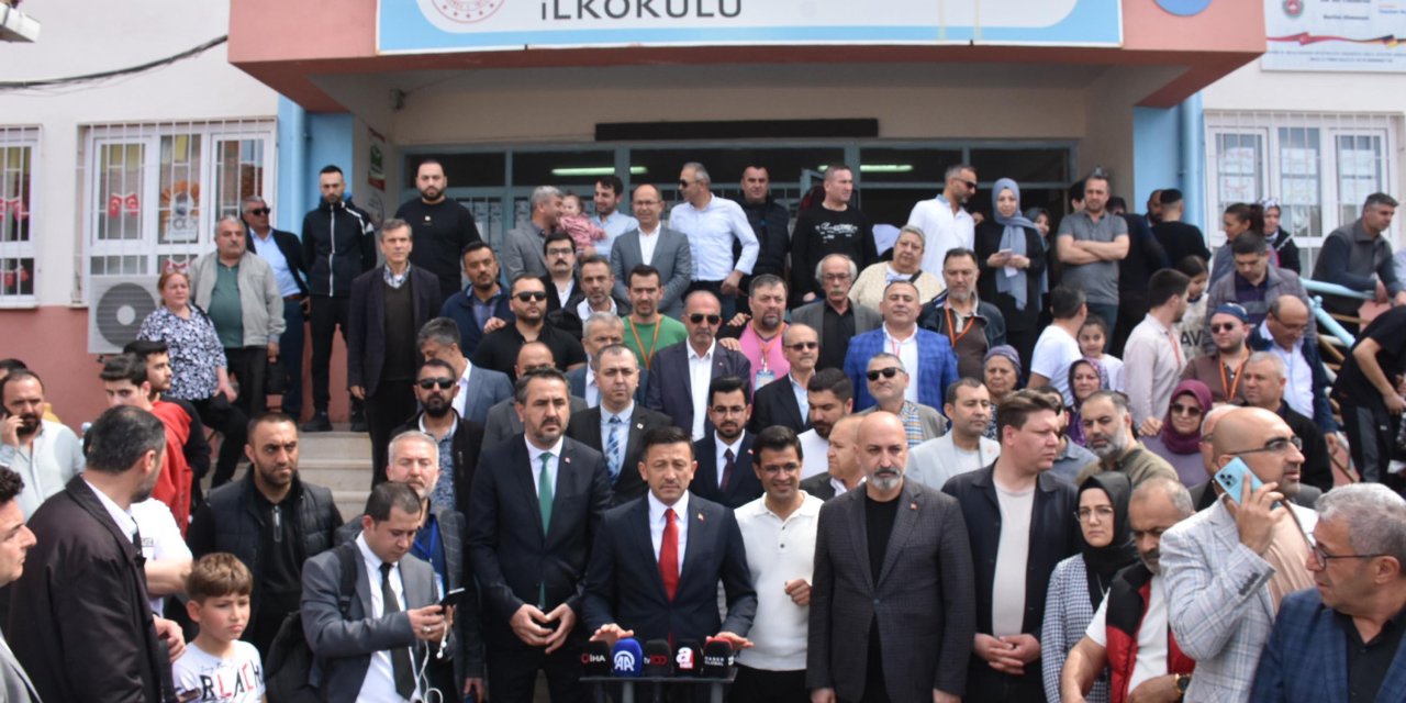 Hamza Dağ:  4,5 Milyon İzmirli Hemşehrimizin Kazandığı Bir Sonuç Olacak