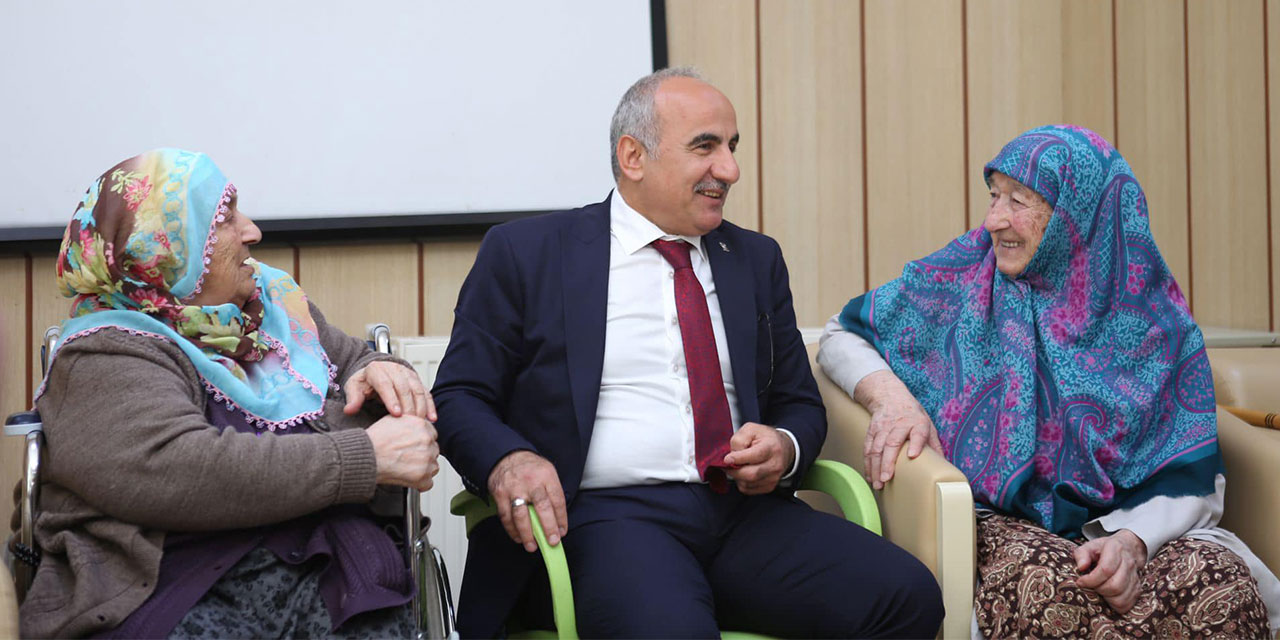 Mertoğlu'ndan Fındıklı Huzur Evi'ne Ziyaret