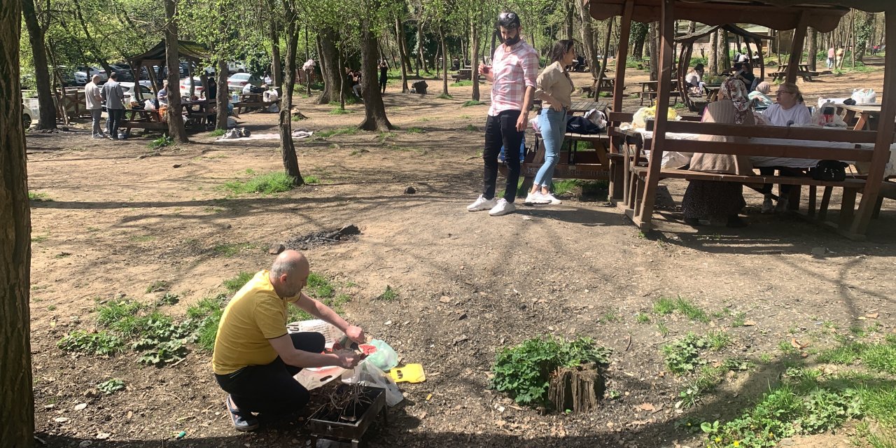 İstanbul -  Oyunu Kullanıp Belgrad Ormanı'nda Piknik Yaptılar