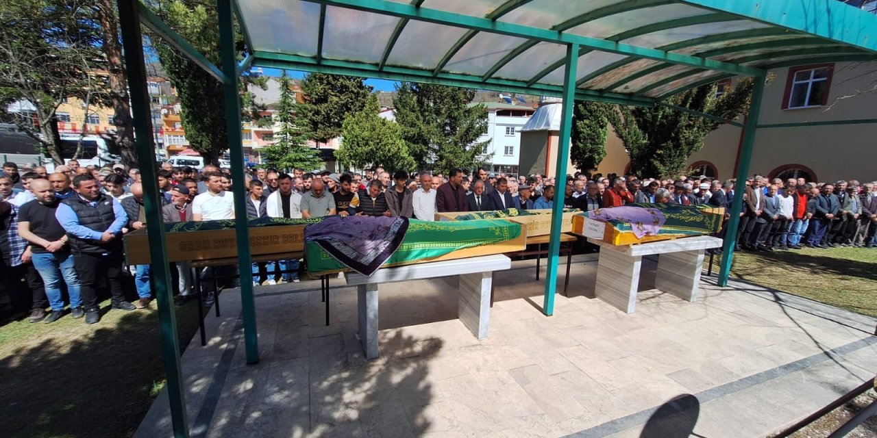 Kazada Ölen 4 Kişi, Oy Kullanmak İçin Memleketlerine Gidiyormuş