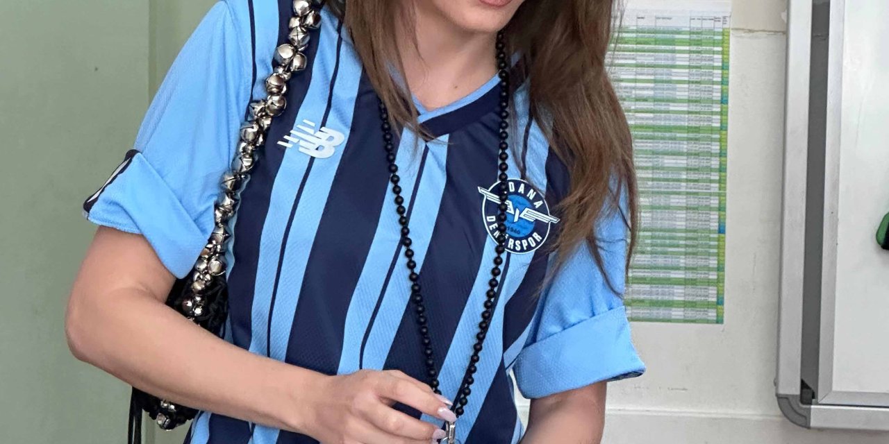 Serenay Sarıkaya, Adana Demirspor Formasıyla Oyunu Kullandı