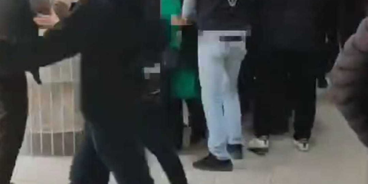 Batman Ve Elazığ'da Muhtarlık Seçimlerinde Kavgalar Kamerada