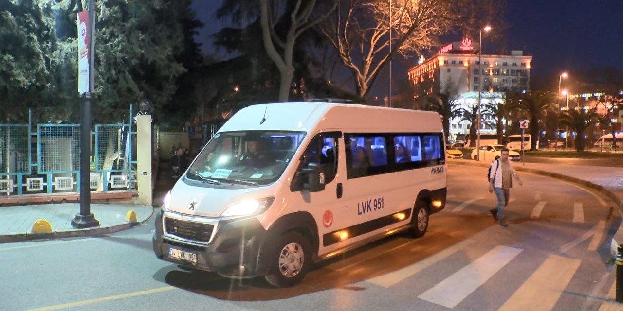 İstanbul-oy Torbaları İlçe Seçim Kurullarına Gelmeye Başladı