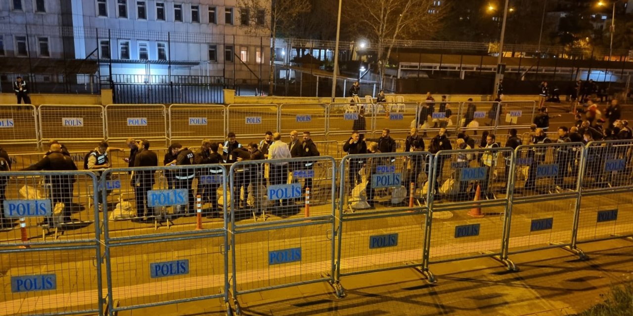 Diyarbakır'da Oy Verme İşlemleri Tamamlandı, Sayıma Geçildi (2)