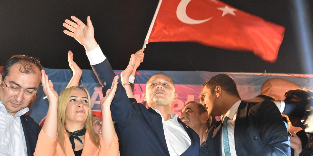 Kırıkkale'de Chp'li Önal Başkan Seçildi; 7 İlçeyi Ak Parti, 1 İlçeyi Mhp Kazandı