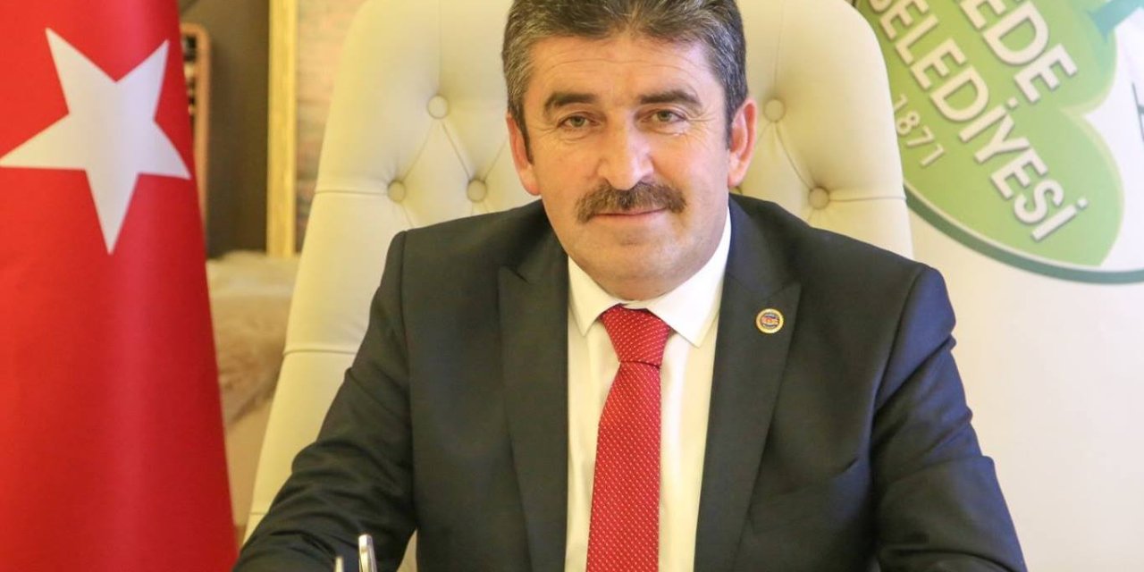 Yeğenini 73 Oy Farkla Geçerek Başkan Oldu